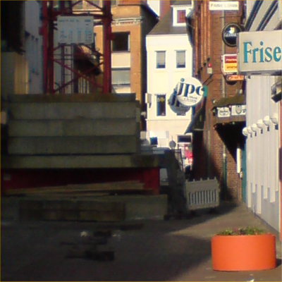 Baukran und Pub
